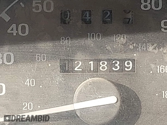 1996 Ford Explorer XL z VIN 1FMDU34X8TUA58168, wystawiony jako IAAI lot #41423645 z przebiegiem 121 839 mil mil oraz . Historia ofert i sprzedaży dostępna na DreamBid. Obrazek 15.