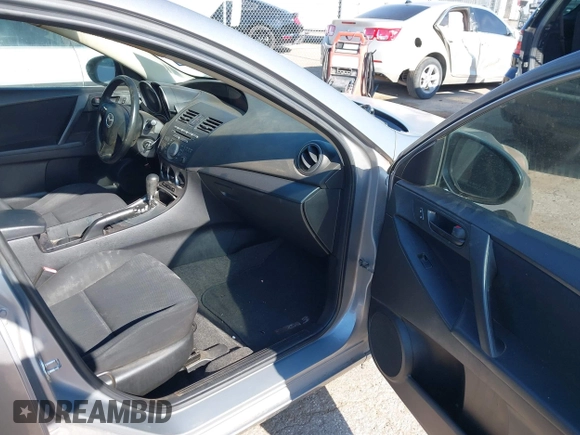 2011 Mazda 3 i Sport with VIN JM1BL1UF4B1434455, listed as a IAAI auction lot 42195864 with 127,556 mi miles and . Bid and sale history available at DreamBid. Image 5.