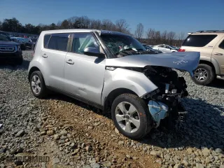 2017 Kia Soul with VIN KNDJN2A2XH7445740, listed as a Copart auction lot 46579205 with 100,862 mi miles and Salvage Title. Bid and sale history available at carsss.com. Image 4.