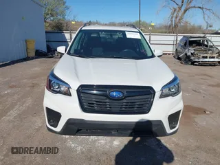 2019 Subaru Forester Premium with VIN JF2SKAGC8KH584520, listed as a IAAI auction lot 41805460 with 55,064 mi miles. Bid and sale history available at carsss.com. Image 12.