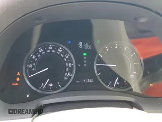 2012 Lexus IS 250 C z VIN JTHFF2C23C2525238, wystawiony jako Copart lot #62439834 z przebiegiem 41 360 mil mil oraz Szkoda całkowita • Salvage title. Historia ofert i sprzedaży dostępna na DreamBid. Obrazek 9.