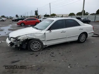 2005 Hyundai XG350 with VIN KMHFU45E55A381660, listed as a Copart auction lot 45804805 with 130,480 mi miles and Salvage Title. Bid and sale history available at carsss.com. Image 1.