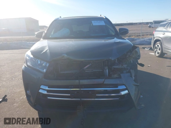 2018 Toyota Highlander Hybrid Limited with VIN 5TDDGRFH8JS045443, listed as a IAAI auction lot 41256831 with 105,736 mi miles and . Bid and sale history available at DreamBid. Image 13.