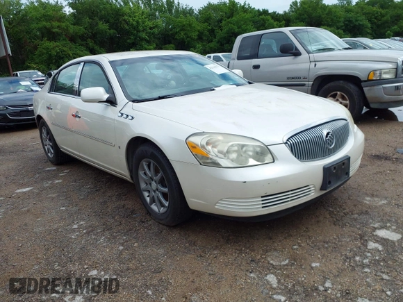 2007 Buick Lucerne V6 CXL with VIN 1G4HD57287U225633, listed as a IAAI auction lot 42116371 with 172,489 mi miles. Bid and sale history available at carsss.com. Image 1.