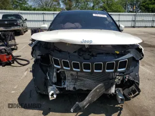 2020 Jeep Compass Limited z VIN 3C4NJDCB7LT116942, wystawiony jako Copart lot #59010775 z przebiegiem 74 888 mil mil oraz Czysty tytuł • Clean title. Historia ofert i sprzedaży dostępna na DreamBid. Obrazek 5.