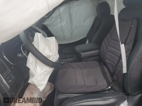 2019 Toyota Sequoia SR5 with VIN 5TDBY5G15KS173235, listed as a Copart auction lot 82596994 with 0 mi miles and Salvage Title. Bid and sale history available at carsss.com. Image 7.