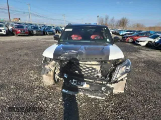 2022 Land Rover Range Rover Sport SVR with VIN SALWZ2RE8NA799997, listed as a Copart auction lot 44576385 with 50,379 mi miles and Salvage Title. Bid and sale history available at DreamBid. Image 5.