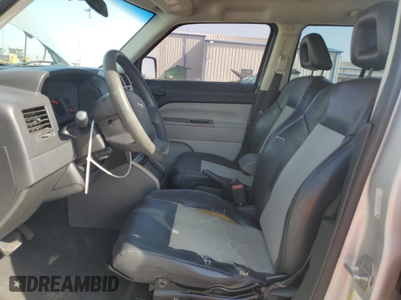 2007 Jeep Patriot Sport with VIN 1J8FF28W97D325271, listed as a Copart auction lot 52454715 with 182,358 mi miles and Clean Title. Bid and sale history available at DreamBid. Image 7.