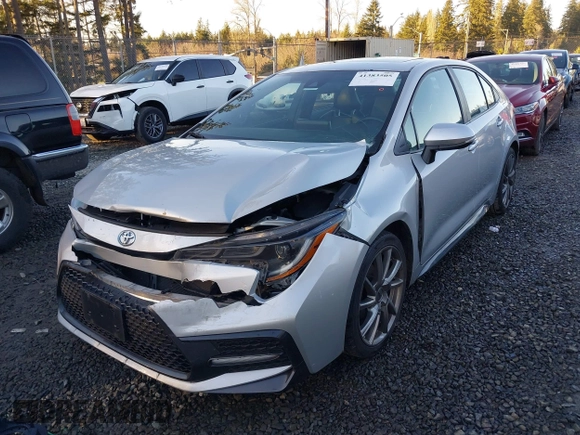 2021 Toyota Corolla XSE with VIN 5YFT4MCE0MP090066, listed as a IAAI auction lot 41383505 with 60,024 mi miles. Bid and sale history available at carsss.com. Image 17.