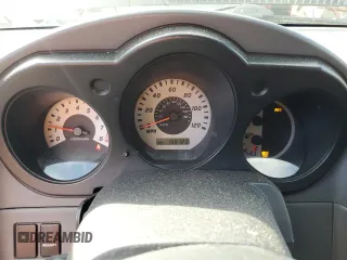 2004 Nissan Xterra XE z VIN 5N1ED28YX4C645187, wystawiony jako Copart lot #58788215 z przebiegiem 168 720 mil mil oraz Czysty tytuł • Clean title. Historia ofert i sprzedaży dostępna na DreamBid. Obrazek 9.