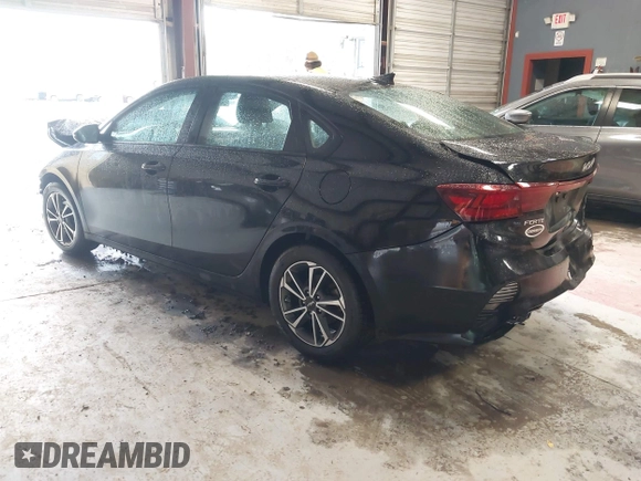 2022 Kia Forte LXS with VIN 3KPF24AD6NE467743, listed as a IAAI auction lot 42019354 with 36,496 mi miles and . Bid and sale history available at DreamBid. Image 3.
