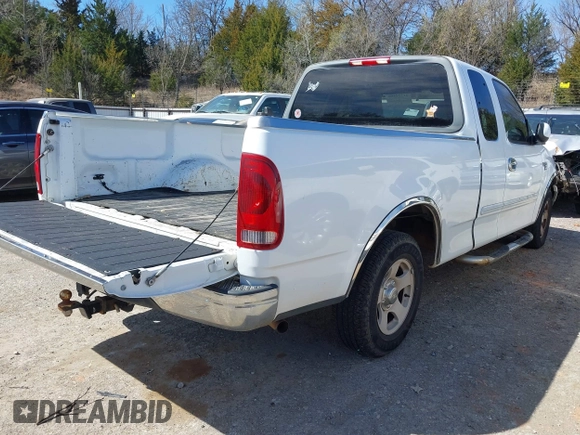 2003 Ford F-150 XL с VIN 1FTRX17W03NA37401, выставлен на аукционе IAAI как лот 41724466 с пробегом 350 336 миль миль и . История ставок и продаж доступна на DreamBid. Изображение 4.