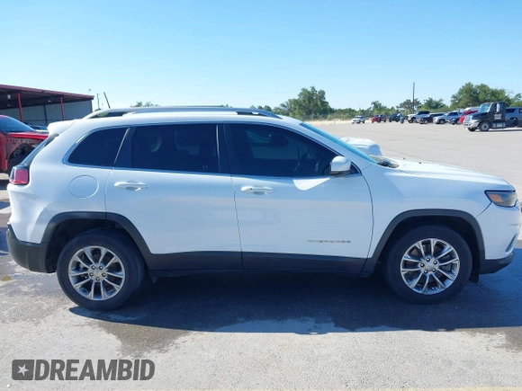 2021 Jeep Cherokee Altitude with VIN 1C4PJLLB5MD173828, listed as a IAAI auction lot 42234912 with 66,400 mi miles and . Bid and sale history available at DreamBid. Image 13.