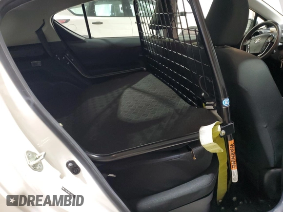 2018 Toyota Prius One with VIN JTDKDTB37J1612911, listed as a Copart auction lot 52892325 with 37,730 mi miles and Clean Title. Bid and sale history available at DreamBid. Image 10.