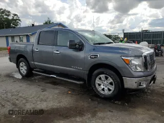 2017 Nissan Titan SV z VIN 1N6AA1E53HN539039, wystawiony jako Copart lot #58236775 z przebiegiem 67 033 mil mil oraz Szkoda całkowita • Salvage title. Historia ofert i sprzedaży dostępna na DreamBid. Obrazek 4.