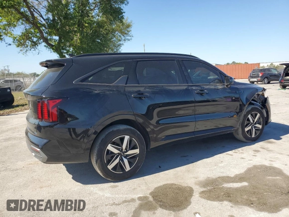 2023 Kia Sorento S with VIN 5XYRL4LC4PG242564, listed as a Copart auction lot 48753475 with 32,874 mi miles and Salvage Title. Bid and sale history available at DreamBid. Image 3.