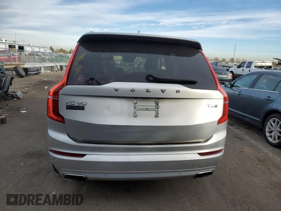 2021 Volvo XC90 Momentum with VIN YV4A221K8M1702915, listed as a Copart auction lot 79772694 with 20,510 mi miles and Salvage Title. Bid and sale history available at carsss.com. Image 6.