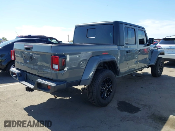 2022 Jeep Gladiator Texas Trail with VIN 1C6HJTAG5NL132990, listed as a IAAI auction lot 42514388 with 38,601 mi miles and . Bid and sale history available at DreamBid. Image 4.