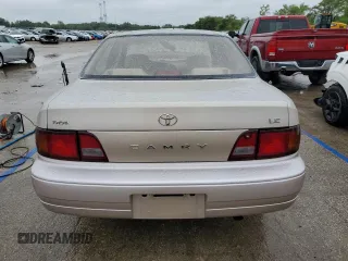 1995 Toyota Camry LE with VIN 4T1SK12E8SU548790, listed as a Copart auction lot 59390925 with 207,392 mi miles and Salvage title. Bid and sale history available at DreamBid. Image 6.