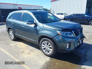 2015 Kia Sorento EX with VIN 5XYKU4A70FG559566, listed as a IAAI auction lot 41727052 with 92,258 mi miles. Bid and sale history available at carsss.com. Image 1.