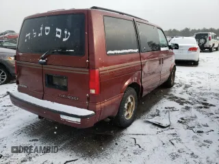 1998 Chevrolet Astro with VIN 1GNEL19W1WB183701, listed as a Copart auction lot 51358925 with 174,335 mi miles and Non Repairable. Bid and sale history available at carsss.com. Image 4.