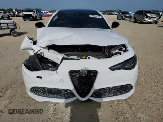 2022 Alfa Romeo Giulia Veloce with VIN ZARFAMBN4N7663809, listed as a Copart auction lot 64986113 with 11,244 mi miles and Salvage Title. Bid and sale history available at carsss.com. Image 5.