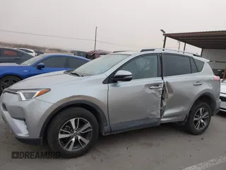 2018 Toyota RAV4 XLE with VIN 2T3WFREV7JW481136, listed as a IAAI auction lot 41545502 with 45,610 mi miles. Bid and sale history available at carsss.com. Image 14.