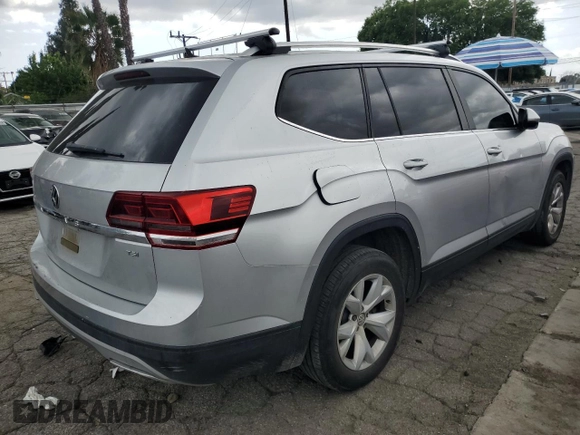 2018 Volkswagen Atlas S with VIN 1V2AP2CA2JC536673, listed as a Copart auction lot 49325125 with 134,248 mi miles and Clean title. Bid and sale history available at DreamBid. Image 3.