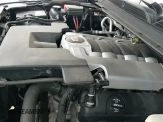 2017 Cadillac Escalade ESV Luxury with VIN 1GYS4HKJ3HR176592, listed as a IAAI auction lot 42953128 with 97,677 mi miles and . Bid and sale history available at DreamBid. Image 23.