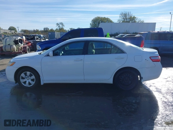 2008 Toyota Camry LE with VIN 4T1BE46K88U752605, listed as a IAAI auction lot 40771716 with 222,600 mi miles. Bid and sale history available at carsss.com. Image 14.