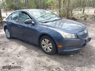 2013 Chevrolet Cruze LS with VIN 1G1PA5SG7D7163172, listed as a IAAI auction lot 42016775 with 183,449 mi miles. Bid and sale history available at carsss.com. Image 1.