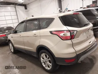 2017 Ford Escape SE z VIN 1FMCU0GD1HUE66952, wystawiony jako IAAI lot #41750959 z przebiegiem 86 442 mil mil oraz . Historia ofert i sprzedaży dostępna na DreamBid. Obrazek 14.