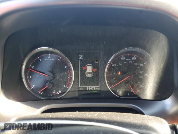 2017 Toyota RAV4 SE with VIN JTMNFREV0HJ706274, listed as a Copart auction lot 61437185 with 93,478 mi miles and Salvage title. Bid and sale history available at DreamBid. Image 9.