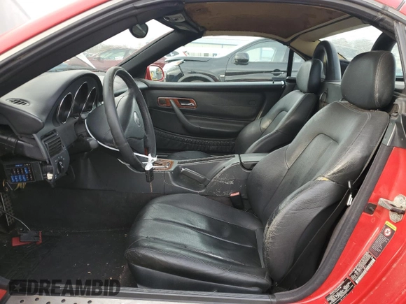 2003 Mercedes-Benz SLK 320 z VIN WDBKK65F93F271366, wystawiony jako Copart lot #81280154 z przebiegiem 186 333 mil mil oraz Szkoda całkowita • Salvage title. Historia ofert i sprzedaży dostępna na DreamBid. Obrazek 7.