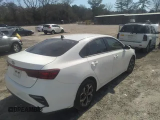 2020 Kia Forte LXS with VIN 3KPF24AD1LE197513, listed as a IAAI auction lot 41694046 with 87,303 mi miles. Bid and sale history available at carsss.com. Image 4.