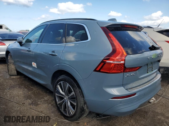 2022 Volvo XC60 Momentum z VIN YV4L12DK8N1909801, wystawiony jako Copart lot #77384044 z przebiegiem Nie podano mil oraz Nie do naprawy • Non repairable. Historia ofert i sprzedaży dostępna na DreamBid. Obrazek 2.