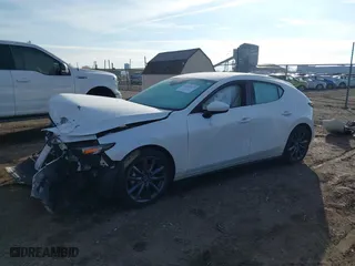 2019 Mazda Mazda3 Hatchback with VIN JM1BPALM0K1110505, listed as a IAAI auction lot 41152617 with 1 mi miles. Bid and sale history available at carsss.com. Image 17.