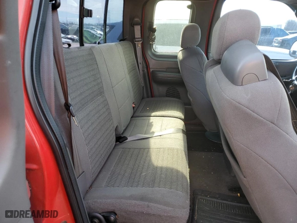 2003 Ford F-150 XL with VIN 1FTRX07W63KC66922, listed as a Copart auction lot 47565175 with 179,502 mi miles and Salvage Title. Bid and sale history available at carsss.com. Image 10.