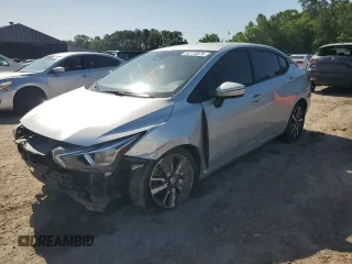 2021 Nissan Versa SV z VIN 3N1CN8EV1ML868652, wystawiony jako Copart lot #52175975 z przebiegiem 85 708 mil mil oraz Szkoda całkowita • Salvage title. Historia ofert i sprzedaży dostępna na DreamBid. Obrazek 1.
