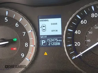2015 Infiniti M35h Hybrid with VIN JN1EY1AP2FM510029, listed as a IAAI auction lot 41795913 with 152,475 mi miles. Bid and sale history available at carsss.com. Image 15.