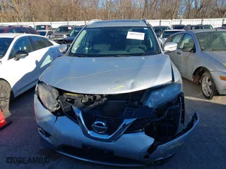 2016 Nissan Rogue S with VIN 5N1AT2MM8GC730313, listed as a IAAI auction lot 40823920 with 140,036 mi miles. Bid and sale history available at carsss.com. Image 12.
