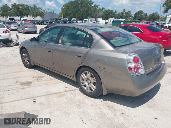2005 Nissan Altima S with VIN 1N4AL11D95C179525, listed as a IAAI auction lot 42576953 with 126,836 mi miles and . Bid and sale history available at DreamBid. Image 3.