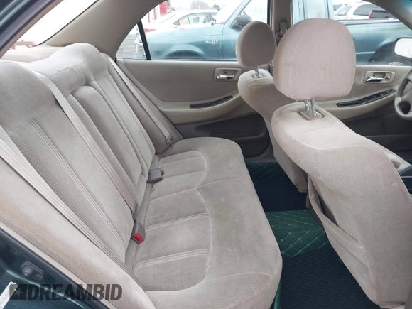 2000 Honda Accord SE с VIN 1HGCG5675YA068067, выставлен на аукционе IAAI как лот 41133127 с пробегом 284 335 миль миль и . История ставок и продаж доступна на DreamBid. Изображение 8.