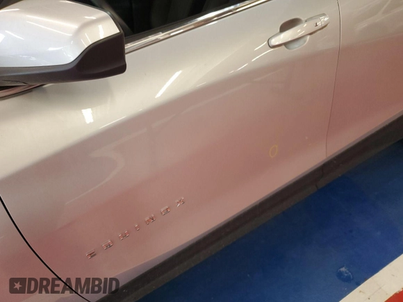 2022 Chevrolet Equinox LT z VIN 2GNAXJEV7N6120877, wystawiony jako IAAI lot #42399180 z przebiegiem 24 038 mil mil oraz . Historia ofert i sprzedaży dostępna na DreamBid. Obrazek 24.