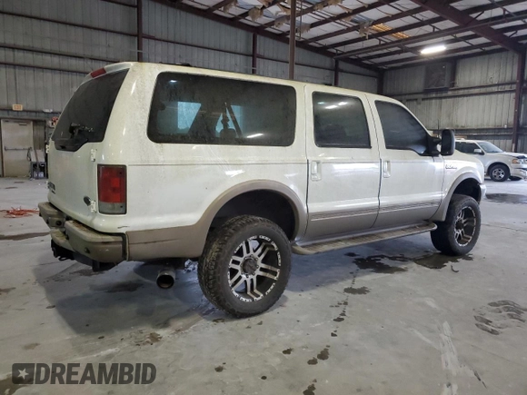 2003 Ford Excursion Eddie Bauer with VIN 1FMSU45P23EC07826, listed as a Copart auction lot 83909884 with 261,656 mi miles and Clean title. Bid and sale history available at DreamBid. Image 3.