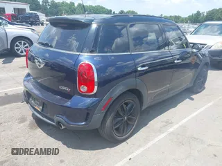 2012 MINI Countryman S с VIN WMWZC3C54CWM27414, выставлен на аукционе IAAI как лот 42581415 с пробегом 126 536 миль миль и . История ставок и продаж доступна на DreamBid. Изображение 4.