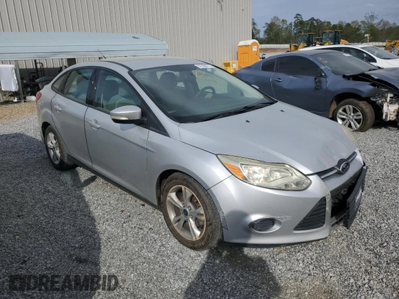 2014 Ford Focus SE with VIN 1FADP3F20EL307431, listed as a Copart auction lot 51256775 with 131,693 mi miles and Salvage Title. Bid and sale history available at carsss.com. Image 4.