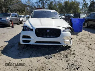 2019 Jaguar F-Pace 25t Premium with VIN SADCJ2FX6KA397242, listed as a Copart auction lot 47704605 with 74,256 mi miles and Salvage Title. Bid and sale history available at DreamBid. Image 5.