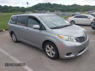 2011 Toyota Sienna LE AAS with VIN 5TDKK3DC5BS083014, listed as a IAAI auction lot 42695599 with 126,073 mi miles and . Bid and sale history available at DreamBid. Image 1.