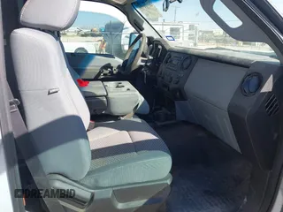 2011 Ford F-250 XL с VIN 1FTBF2A65BEC97374, выставлен на аукционе IAAI как лот 41511958 с пробегом 126 177 миль миль и . История ставок и продаж доступна на DreamBid. Изображение 5.